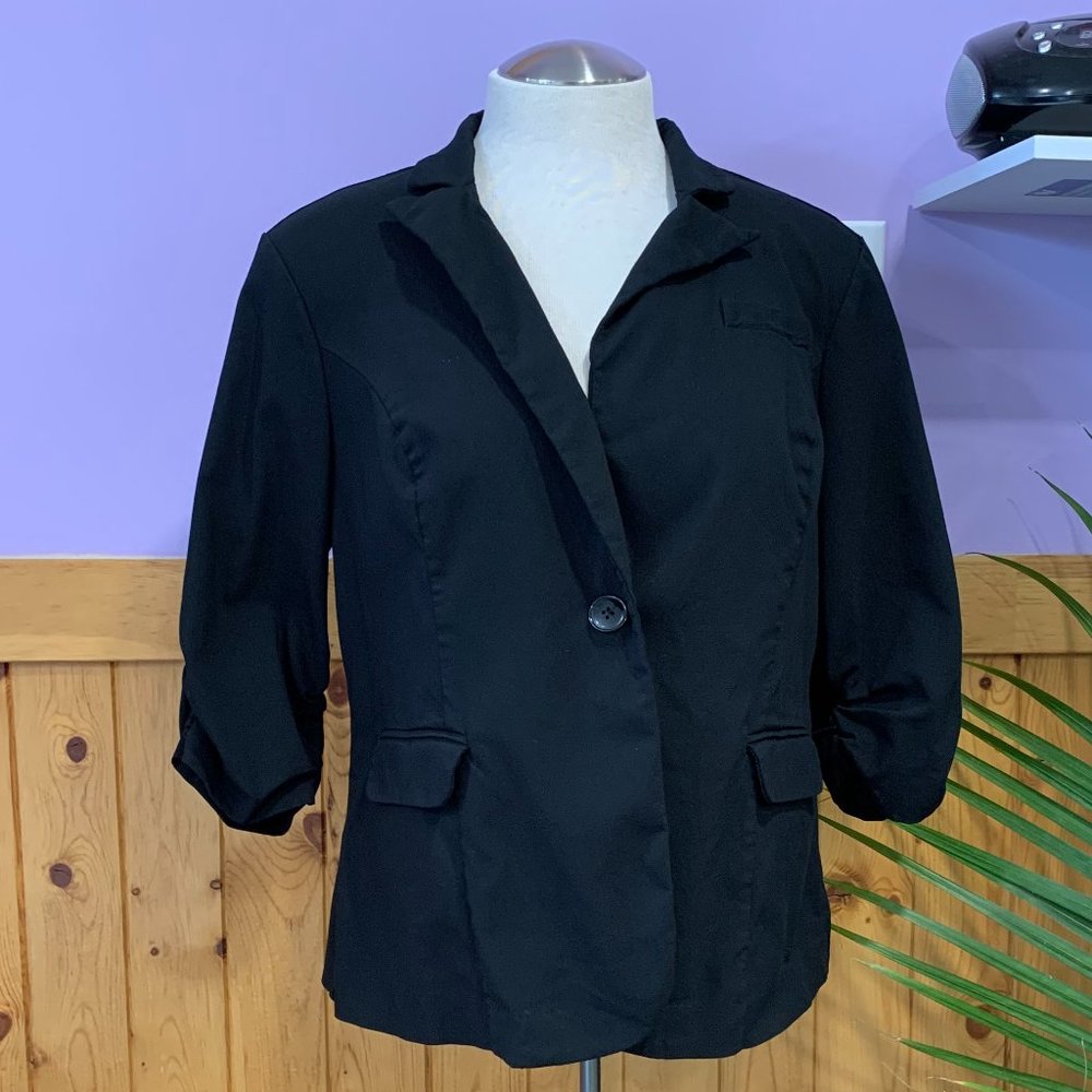 Torrid 3/4 Sleeve Blazer